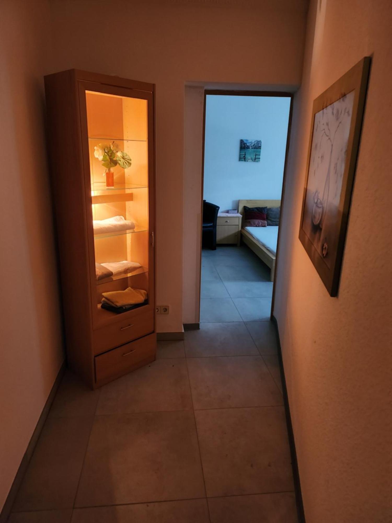 Ferienwhg Halle Relax-Oase: Spacious Apartment with Flexible Sleeping Arrangements Exterior photo